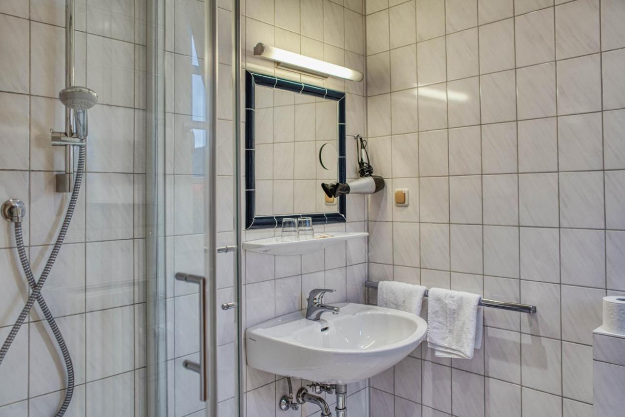 Altes Zollhaus Bed & Breakfast Beilstein  Bagian luar foto